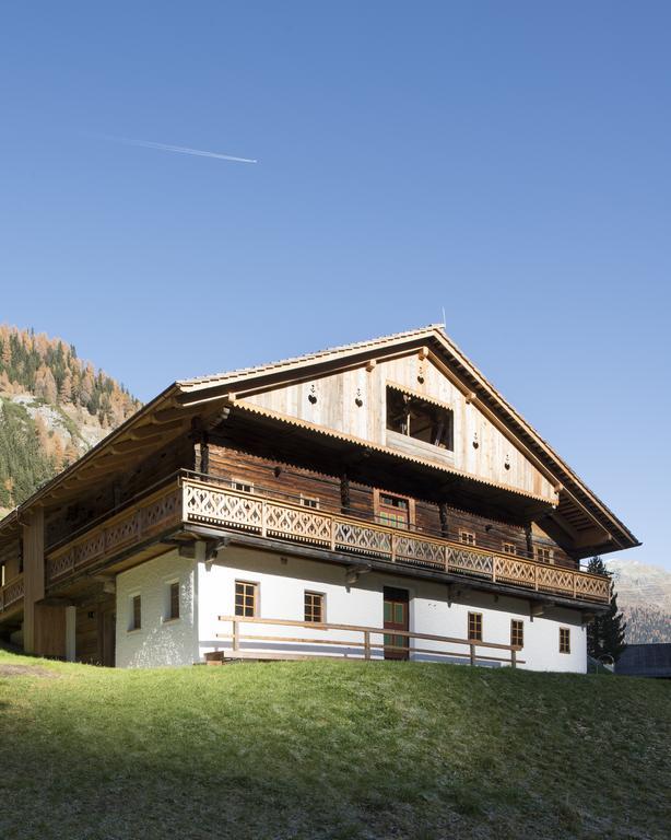 Alfenalm - Ferienwohnungen am Berg - Giatla Haus Innervillgraten Exterior foto