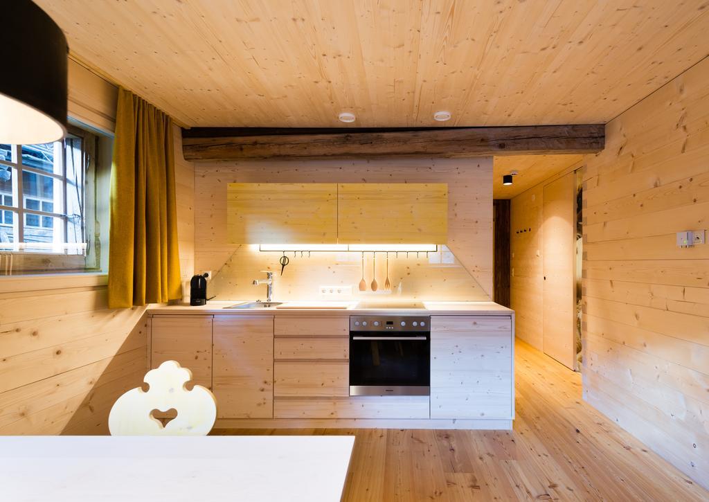 Alfenalm - Ferienwohnungen am Berg - Giatla Haus Innervillgraten Zimmer foto